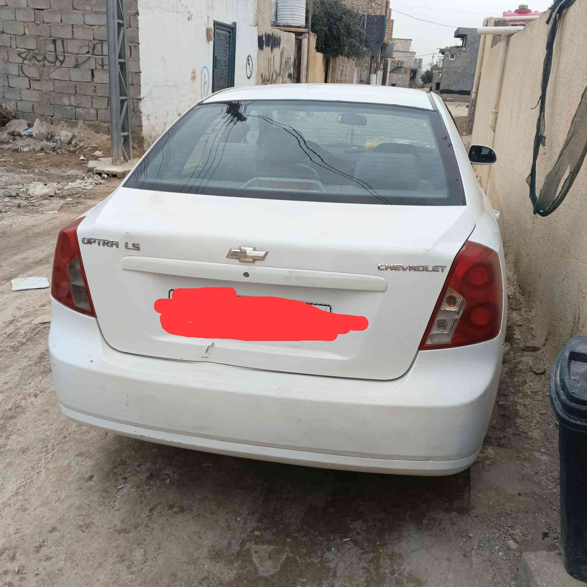 سياره اوبترا شوفر لون ابيض وارد خليجي صبغ عام الموديل 2012 جير مكينه جديدات سياره كامله شغاله ما ناقصها اي شيء سعر 65 ***********
