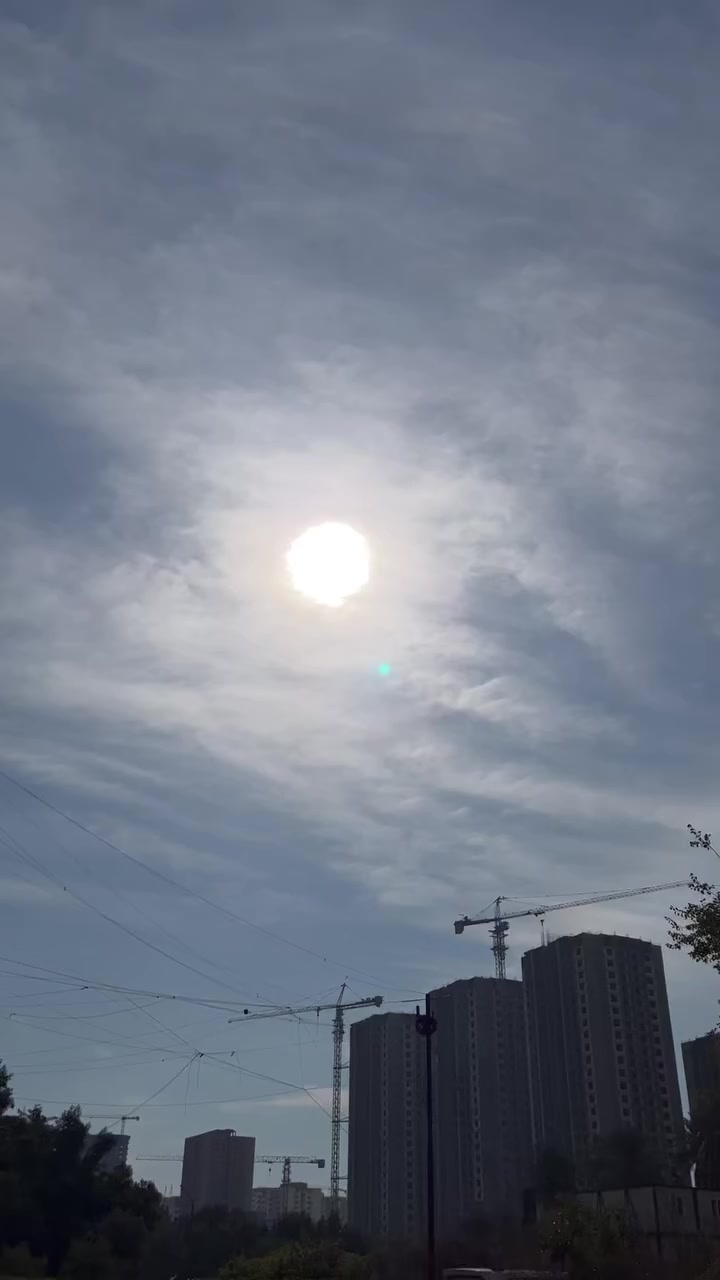 سلام عليكم سكنس فحل كوري نوزل خطين مكينه 58 شلعه ومعدل ونكره سلف بكل وقت بيه تزود
1-دبل خلفي 
2-تعلاكه 
3-كلجات امامي خلفي 
4-صالنصه رياضي 
5-ملقط 
6-جاملغ كاربون 
الدراجه ناقصه تريشه فقط !!
السعر :800وبيه مجال لشراي 
الرقم :***********واتساب
