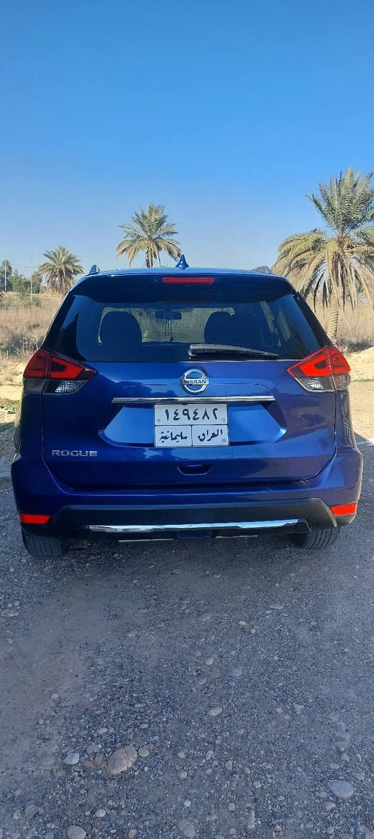 نيسان روج موديل ١٧ للبيع ضرر بس خشم بنيد يعني قطعة وحدة مثل ما موضح بالسونار ديالى المقدادية
***********قرب الفيلق السعر ١٤٠
