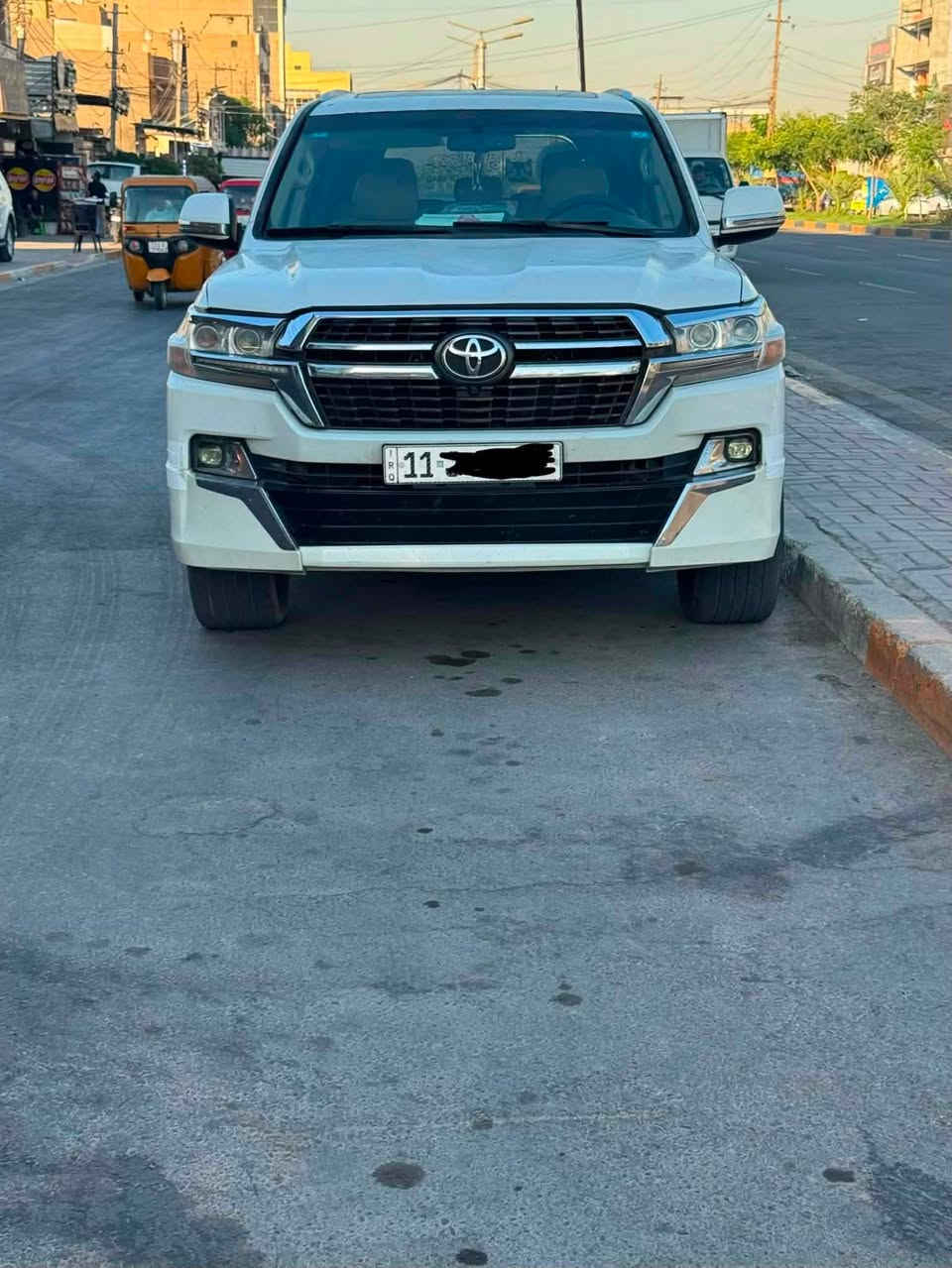 السلام عليكم 
مكلف بل نشر اتصل على الرقم 

مستعجل على البيع 

🛑لاندكروز 2009 محدث 2021 

السعر.💸 208💸

صبغ عام اثر تجيه 

رقم بغداد سنويه وهزه جديده البارحه مسويها 

كير مكينه صدر تبريد بشرط 
شاصي لغد مكفولات مابيهن ضررر 

‏مكنها بغداد زعفرانيه 

☎️***********☎️
