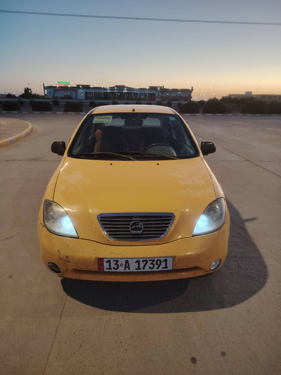 سلام عليكم طيبه موديل 2015 للبيع كفاله عامه من دعاميه ل دعاميه لا ضربه ولا صبغ ولا معجون ولا تبديل ماشيه فقط 80k مكينه وكير وحداده وتخم تاير وتبريد ثلج سنويه 2031 مصفره هئيه وغرامه تحويل مباشر سعر 39  وبيه مجال عنوان ميسان كحلاء رقم الهاتف ***********
