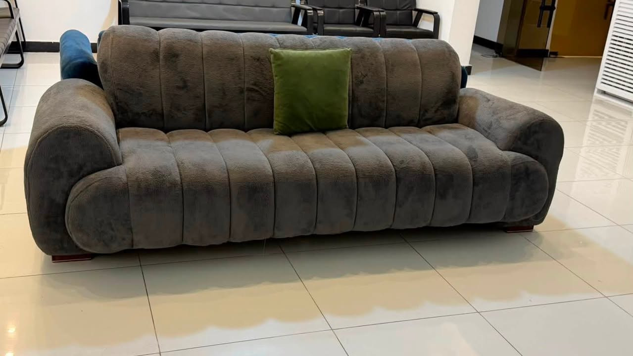 تخمين رصاصي طوخ ورصاصي فاتح  كل واحد عشر مقاعد للبيع وتخم صغير اسود وكراسي 3  العنوان المنصور


**إذا كنت صاحب هذا الإعلان وتريد حذفه لأي سبب، رجاءا أرسل رسالة إلى الدعم الفني**