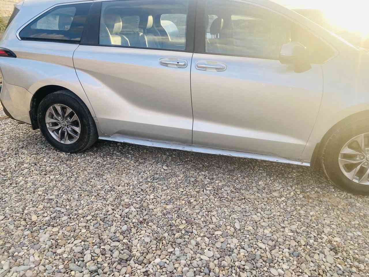 سلام عليكم
تيوتا سينا للبيع او مراوس حسب القناعه 

موديل 2024فول مواصفات XLE

منفيست تتسجل جميع المحافضات رقم مجاني ع الدوله  

ضررها بالمنشور صفحه بدون دواخل السعر 210وبيها مجال العنوان صلاح الدين بيجي ناحيه الحجاج  للآستفسار اكثر الاتصال ***********
