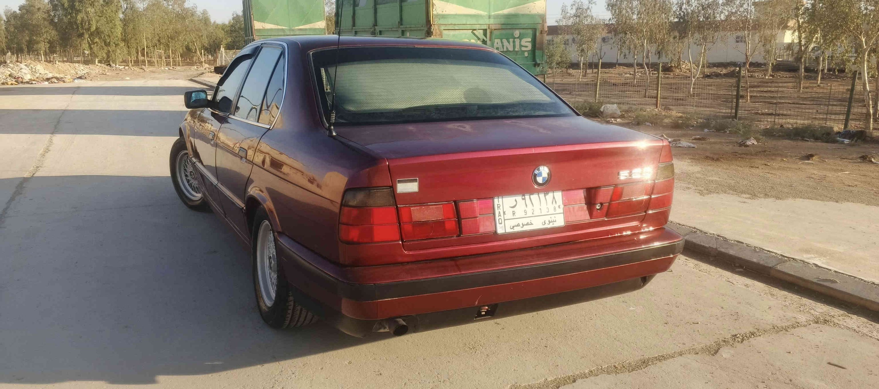 السلام عليكم للبيع بيم موديل 91 كير عادي محرك كبس 4جوم كهرباء سلايت بي تبريد تلج تدفيه موجود السعر 70 أو بي مجال الطيبين الرقم ***********  ***********
