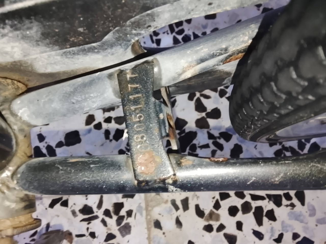 سلام عليكم ورحمة الله 
باسكل للبيع السعر 70وبي مجال 
الباسكل بدل  لشه بدله ياباني
مكان نجف الشرف شرع المطار جاي من رادار


**إذا كنت صاحب هذا الإعلان وتريد حذفه لأي سبب، رجاءا أرسل رسالة إلى الدعم الفني**