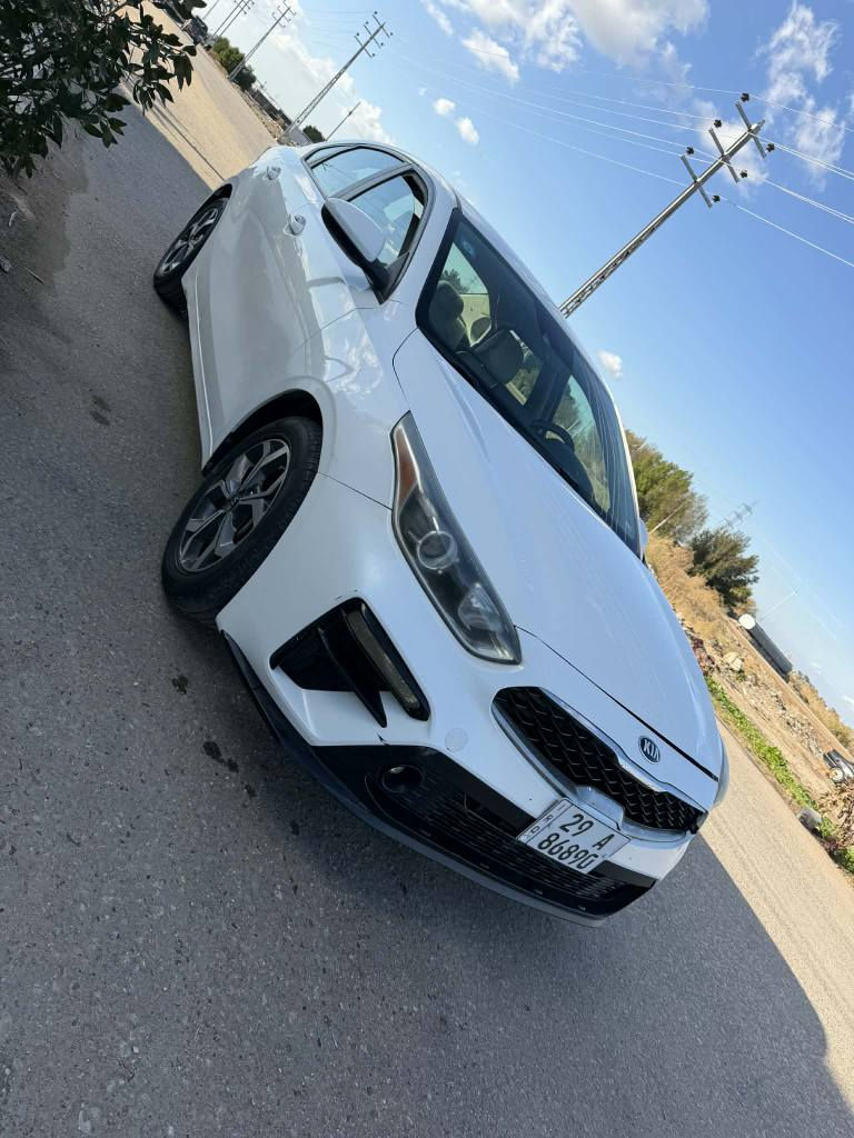 سلام عليكم 
فورتي 2021 كير محرك حداديه مكفولات 
السعر 124 بيع سريع مال جناي جاهزه الاخير 
رقم انكليزي سنويه ال29 تحويل ثاني يوم 
كير محرك حداديه مكفولات تخم تاير جديد 
محرك 2000 دوش المرغوب نصبه كلش حلوه 
بيه قطعتين صبغ بدون دواخل بدون كلشي 
مكاني بابل *********** الاستفسار حلة, بابل
