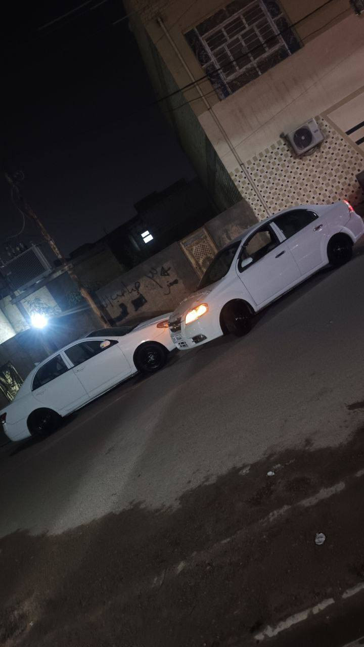 السلام عليكم ***********
افيو 2010 رقم قادسية انگليزي 
بأسمي مداور ثاني يوم مداور بالنجف او وين ميعجبك.. 
مكينة نشطة كلش كير اوتماتيك ⭐
تدفئة و تبريد ثلج ❄❄
مكينة وگير كفالة ⭐
كهربائيات عالشرط ⭐ 
حدادية نص ونص ⭐
تايرات تخم جديد ⭐ 
شاشة +ويل صبغ حراري ⭐
بيها فقط جاملغات الاماميات تبديل بدون حادث بدون دواخل وبيها صبغ قليل اسفل الباب الايمن
ماعايزة شي جاهزة من كلشي ⭐ 
السعر 73 بيها مجال قليل 
عنواني النجف الاشرف حي ميسان ***********
