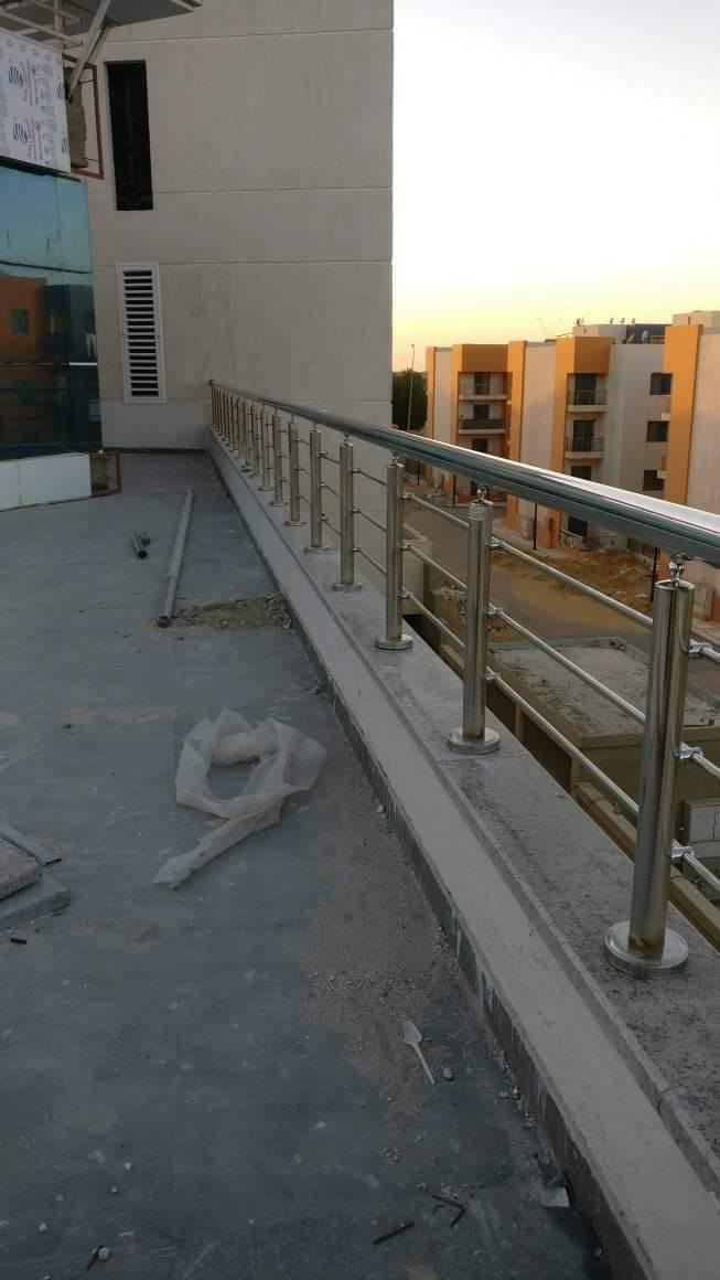 السلام عليكم
موجود كادر مال المحجرات استانلس ستيل ولحامين ارجون ببغداد ***********
