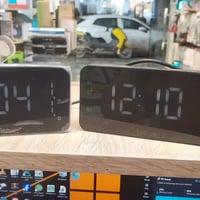 ساعة إلكترونية • توصيل