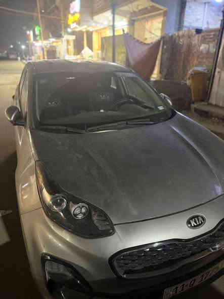 سبورتج 2022 وارد امريكي
رقم بغداد تحويل جديد بأسمي تحويل مباشر 
بدون غرامات 
لون رصاصي 
موصفات فئة LX كامل 
بدون حادث ايرباك سليم 
الحادث غرق صور الحادث 
محرك 2400 
مشي ٥٢ الف 
رادار امامي وخلفي ويل كب تحكمات ستيرن تبريد هيتر شغال مانع انحدار والسيارة استخدام شخصي 
للاستفسار الرقم 
***********
العنوان بغداد الشعب 
سعر 190
