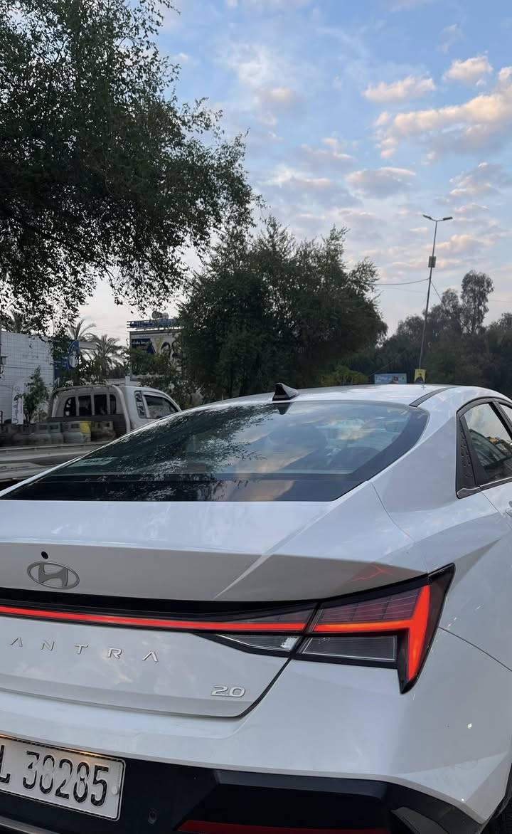 للبيع النتره 2024 فول موصفات محرك 2000 مكفوله كفاله عامه  ماشيه 37 الف حقيقي مكانه بغداد البياع الاستفسار *********** /.  سعر 180
