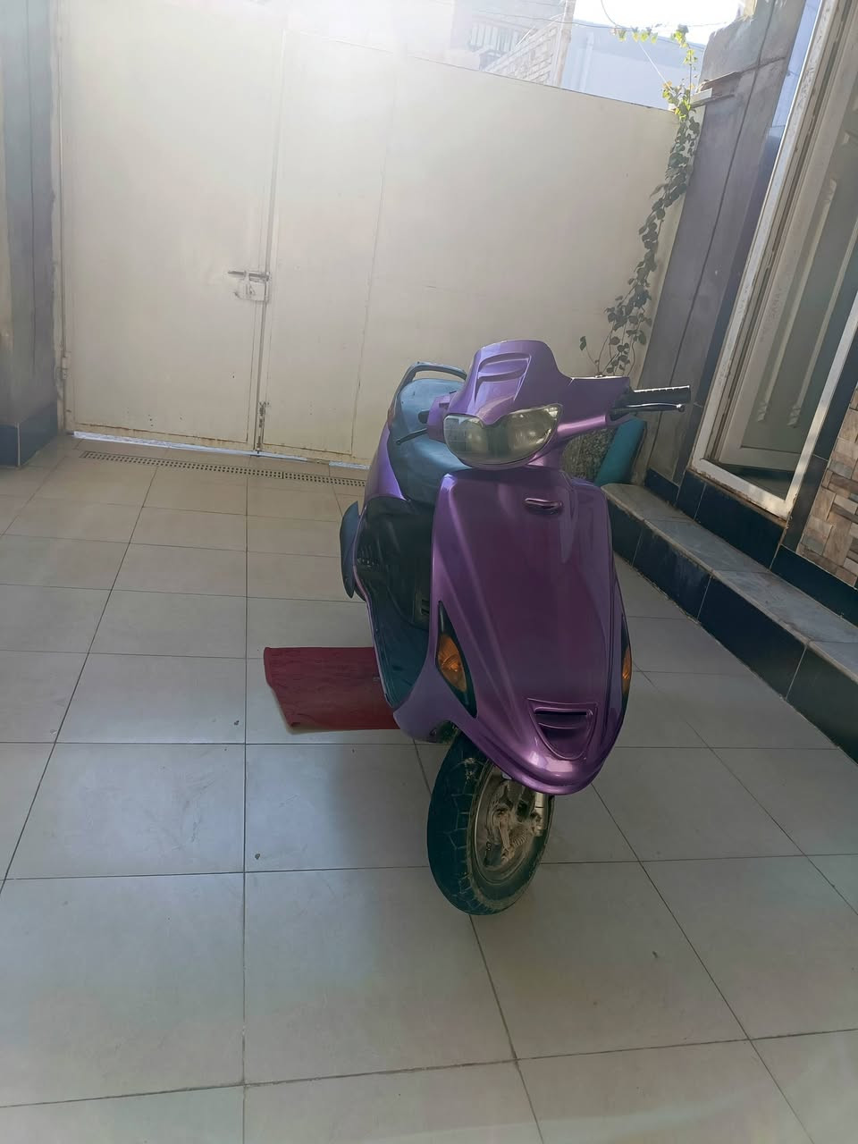 السلام عليكم دراجه فراشه حاويه 140 بلادي كهربائيات شغاله  مامفتوحه نضيفه انضف من الصوره
السعر 550 وبيها مجال الديوانيه الحمزه الشرقي 
الرقم ***********
