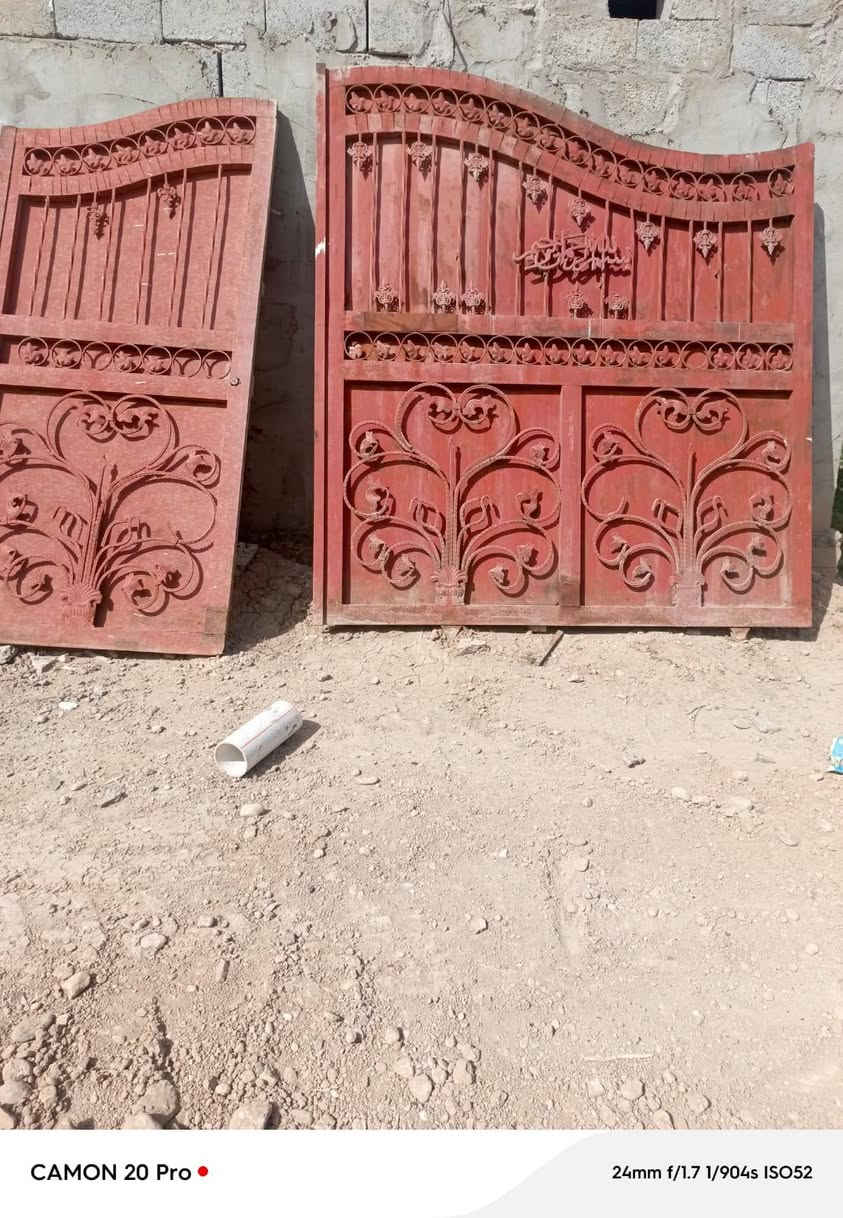 ياالله متاح اللبيع باب سلايت 3متر طول رتفاع 220 مكان بغداد وشراي *********** ***********
