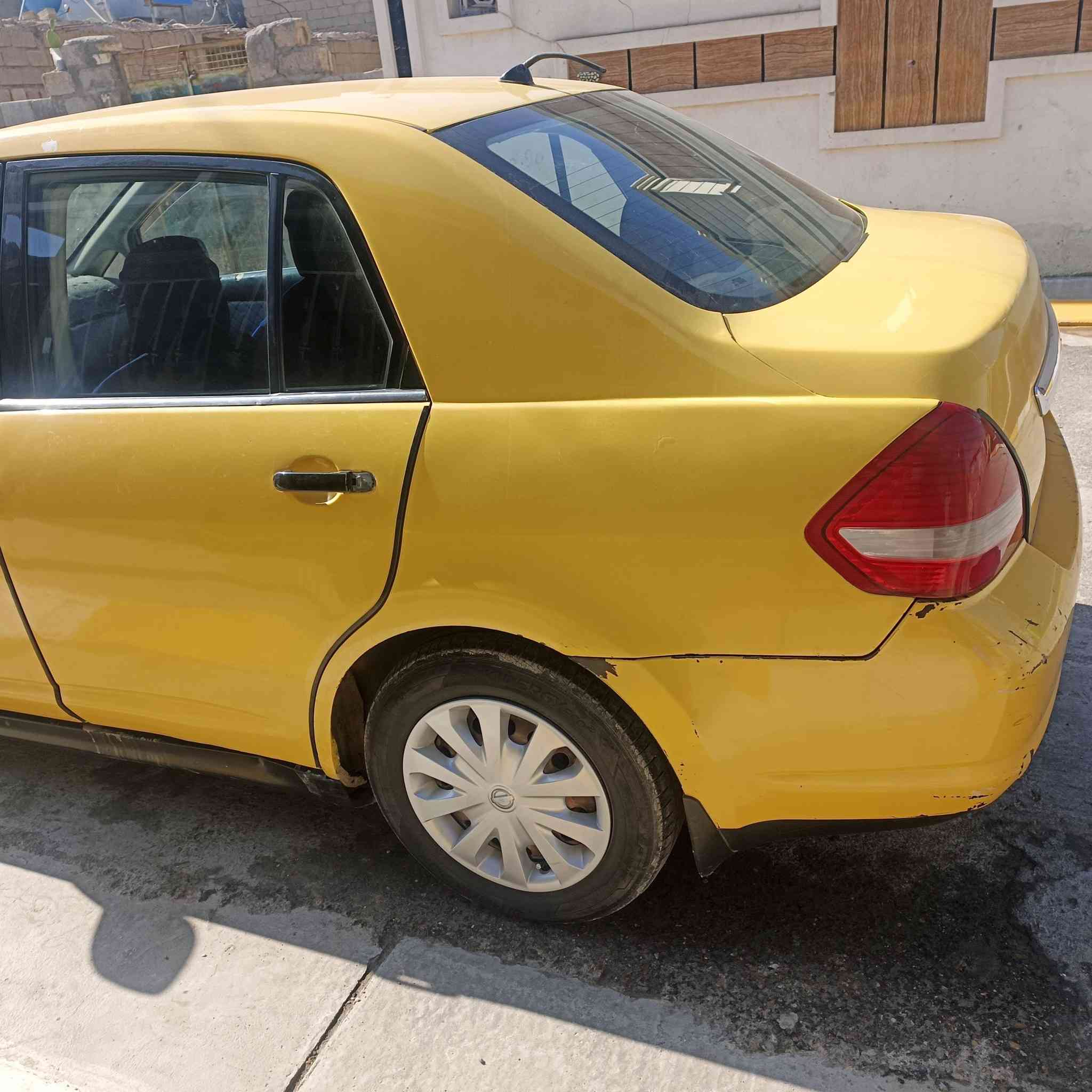 السلام عليكم للبيع نيسان فيرزه موديل تسعه محرك 1800 مال كصه صارله سبوع من شديته تخم تاير تبريد ثلج كهربايات كله شغاله  مكان السياره فلوجه السعر 55 وبيه مجال بصيط حيل  ‏‪***********‬‏
