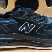 ملابس • متوفرين