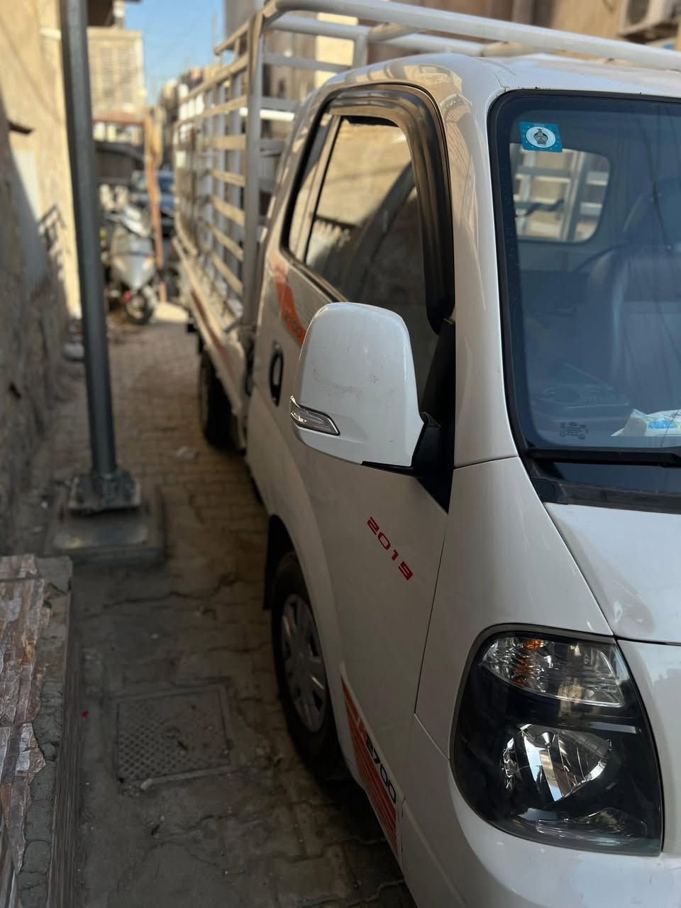 سلام عليكم كيا بنكو 2700 موديل 2019  مكانه بغداد الحريه اخوان اني مكلف ب النشر للاستفسار الاتصال عل السعر والتفاصيل هذا رقم صاحب السيارة ***********
