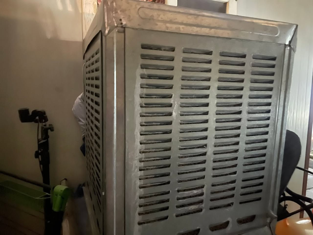 رحبا مكلفه بالنشر مبردة نظيفة مابيها اي شي نظيفة بس عاليه ناصي ميشتغل رايديها ٨٠ السعر نهاىي يريدها يعلق وادخلة مكان قاهرة قريب مول


**إذا كنت صاحب هذا الإعلان وتريد حذفه لأي سبب، رجاءا أرسل رسالة إلى الدعم الفني**