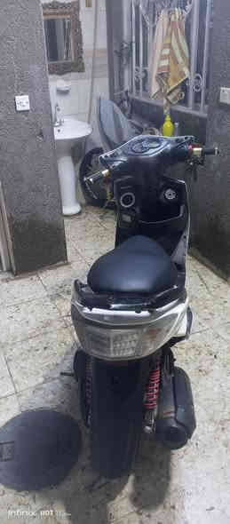 دراجة سكنس ياباني سرعة 140 مكينه بلاديه ما مفتوحة ابد ناعمه شلعه قويه كهرباء كوله شغال نكره سلف هندر أو مراوس ماكس عدله المكان بلديات حي التراث
السعر 650.        ،.   ،.  ،. ،. ،. الرقم ***********
