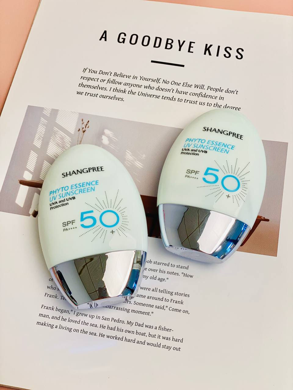 SHANGPREE 💙رجع توفر بعد انقطااااع طووويل 😍😍😍

واقي شمس شانبري يتميز بحماية مضاعفة من الاشعة التي تسبب الظهور المبكر لعلامات تقدم السن (التجاعيد والخطوط)
-حمايه من اشعه الشمس UVA/UVB  والاشعة الضارة التي تسبب الحروق و التصبغات يحتوي على فيتامين B 
-سريع الامتصاص لا يترك ملمس دهني على البشرة 
-مناسب لجميع انواع البشره حتى الحساسة
المنشأ كوريا الأصلي 🇰🇷🇰🇷

السعر  9 الاف


**إذا كنت صاحب هذا الإعلان وتريد حذفه لأي سبب، رجاءا أرسل رسالة إلى الدعم الفني**