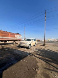 موديل ٢٠٠٢ بسمي.  مكينه وكير خير من الله ٠٧٧٧٧٥٠٧٩١١ والسعر 125$   مكي...