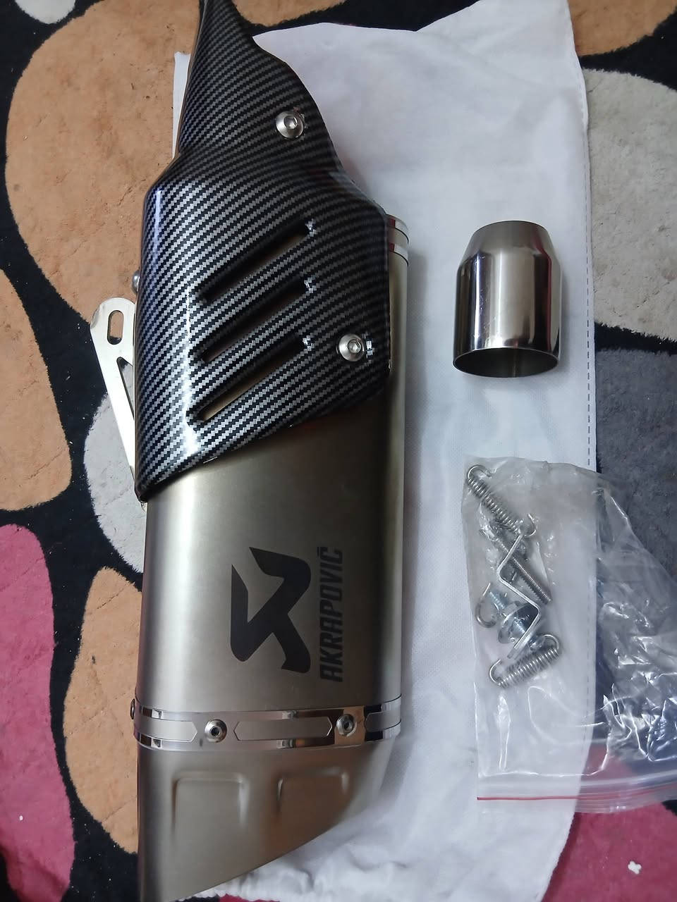 السلام عليكم تتوفر هاي الصالنصه ترهم على R1  و. R6 السعر تعال خاص


**إذا كنت صاحب هذا الإعلان وتريد حذفه لأي سبب، رجاءا أرسل رسالة إلى الدعم الفني**