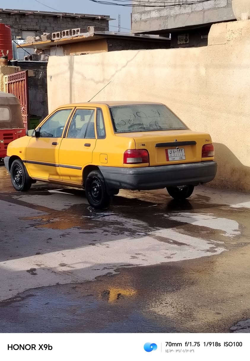 السلام عليكم سايبه للبيع موديل 13 مكان جسر ديالى السعر 37 وبيه مجال ***********
