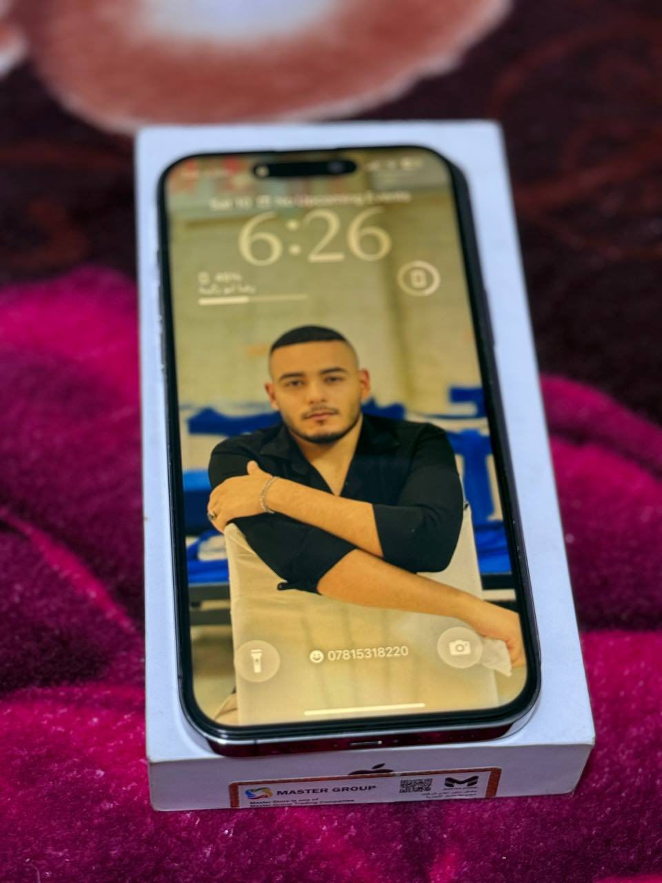 السلام عليكم للبيع ايفون 14Pro Max عربي AA/A ماستر  ذاكرة 256بطارية 100 مستبدل شاشة وبطارية وكالة الشاشة الوانها طبيعيه وحلوه ولمسها سلس ملحقاتة كارتونه  مطابقه مكاني كوفة ناحية العباسية
*********** السعر /665
