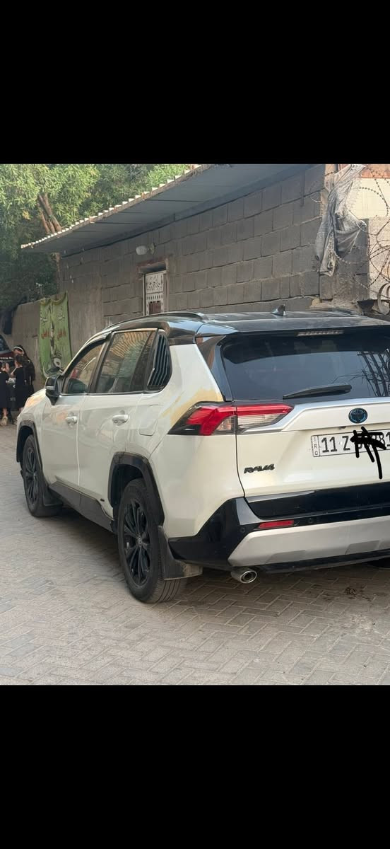 للبيع راف فور هايبرد فول موصفات موديل 24 فئة xse مكلوبة مصبوغة عام
🚨🚨🚨تويتا رافور XSE موديل 2024🆕 🌐

فول فول مواصفات فورويل بانوراما فورويل

‏𝟐𝟎𝟐𝟒 𝐓𝐎𝐘𝐎𝐓𝐀 𝐑𝐀𝐕𝟒-𝐇𝐘𝐁𝐑𝐈𝐃,𝐗𝐒𝐄

تويوتا رافـــــ4 HYBRID. XSE : موديل 2024

وارد : امريكي 🇺🇸 

نظافه/100% 

اللوان : ابيضّ 💙💙  +سقف اسود 🖤🖤

عداد المسافة : 22 ألف 🆕 

حجم المحرك : 2.5L (4,سلندر) هايبرد🚀🚀🚀

ضرر/مكلوبة

المواصفات (𝐇𝐘𝐁𝐑𝐈𝐃.𝐗𝐒𝐄)

فــول فــول مــواصــفــات 1/1

سقف اسود بيلادي

صندوق جلاك يعمي تمد رجلك ينفتح نفس الاسكاليد

فتحة سقف 

دبل اكسل (𝐀𝐖𝐃)

کیج الکتروني

‏‎ابواب بصمة

‏‎بصمة تشغيل

تشغيل عن بعد (𝐑𝐄𝐌𝐎𝐓𝐄 𝐒𝐓𝐀𝐑𝐓)

‏‎شاشة  ديجيتال

سيتم سماعات (𝐉𝐁𝐋)

كاميرا 𝟑𝟔𝟎

كاميرا امامي

كاميرا جانبي

كاميرا خلفي

هاند بريك بصمة

اوتو هولد : 𝐀𝐔𝐓𝐎 𝐇𝐎𝐋𝐃

اوتو ستارات : 𝐀𝐔𝐓𝐎 𝐒𝐓𝐀𝐑𝐃

اوتو ستارات : 𝐀𝐔𝐓𝐎 𝐒𝐓𝐎𝐏

رادار امامي (تحديد مسار)

‏‎رادار جانبي (نقاط عمياء)

‏‎رادار خلفي (التحذير من الاصطدام)

‏‎حساسات امامي

‏‎حساسات جانبي

‏‎حساسات خلفي

نظام : 𝐄𝐂𝐎🍃

نظام : 𝐍𝐎𝐑𝐌𝐀𝐋

نظام : 𝐒𝐏𝐎𝐑𝐓🏁

نظام : 𝐎𝐅𝐅-𝐑𝐎𝐀𝐃

نظام : 𝐓𝐑𝐀𝐈𝐋

مانع انزلاق+𝐀𝐁𝐒

‏‎تحكمات استيرن

استيرن هيتر

كشنات جلد

‏‎كشنات كهربائي

‏‎كشنات هيتر

‏‎تبريد لمس

‏‎تبريد مركزي

‏‎صندوق شفط كهربائي

‏‎لايتات 𝐋𝐄𝐃 عدسة زينون بيلادي‏

بلاجكتور 𝐋𝐄𝐃 بيلادي

‏‎بكلايتات 𝐋𝐄𝐃 بيلادي

‏‎ويل بلاك. السع 155 ورقة وبيها مجال
الگشر بيها ملاحظات 
***********
