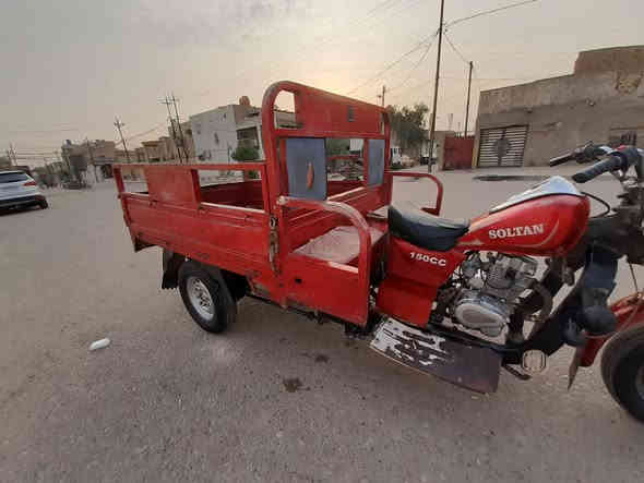 سلام عليكم ستوته سلطان للبيع مديل 18 ستوته نضيفه السعر مليون و٧٠٠ وشراي ينتصل ***********
