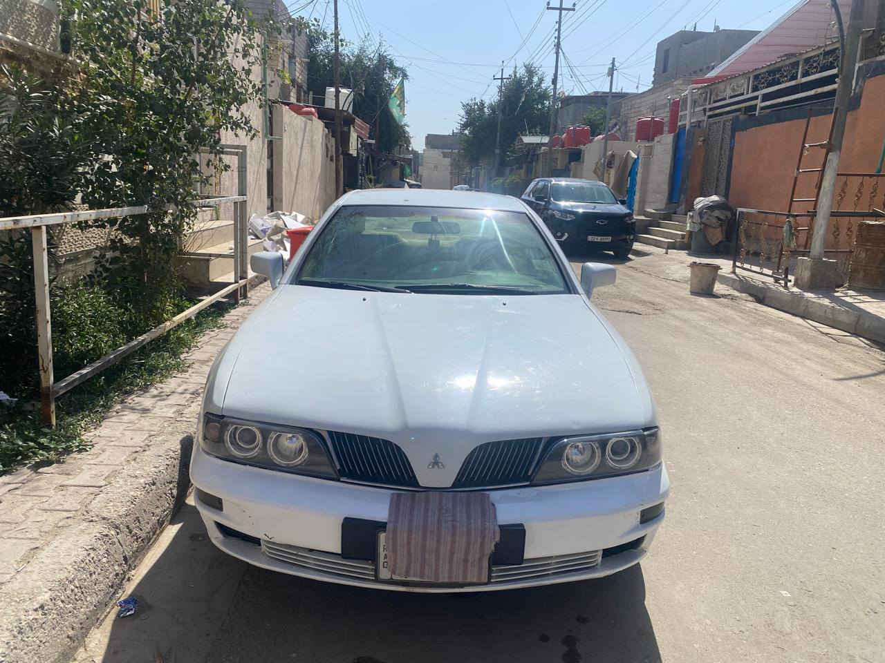 مستوبيشي مكنا موديل 2004  بدون كص محرك 2400 تتفه تبريد حاويه السعر 35 وبيها مجال حك الجيه  عنون بصره 
***********
