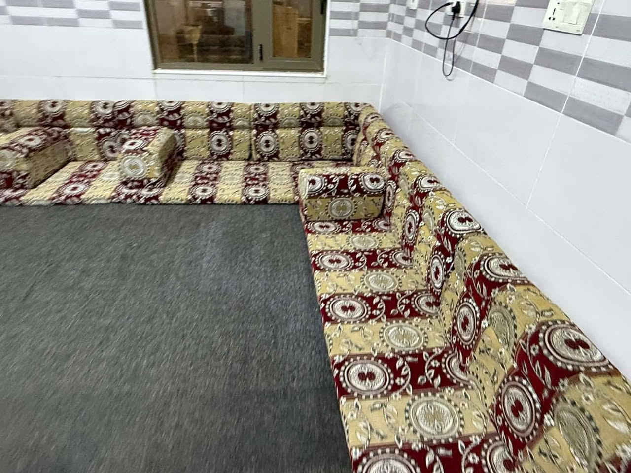 جلسه عربيه سعوديه وجهين كلش نضيفه استعمال قليل ٧ دواشكَ ١٤ متر مع تجوات ومساند السعر ٢٣٥ المكان نجف مجمع الاميرات 2 للأستفسار الاتصال على +9647847130322 النجف, العراق


**إذا كنت صاحب هذا الإعلان وتريد حذفه لأي سبب، رجاءا أرسل رسالة إلى الدعم الفني**