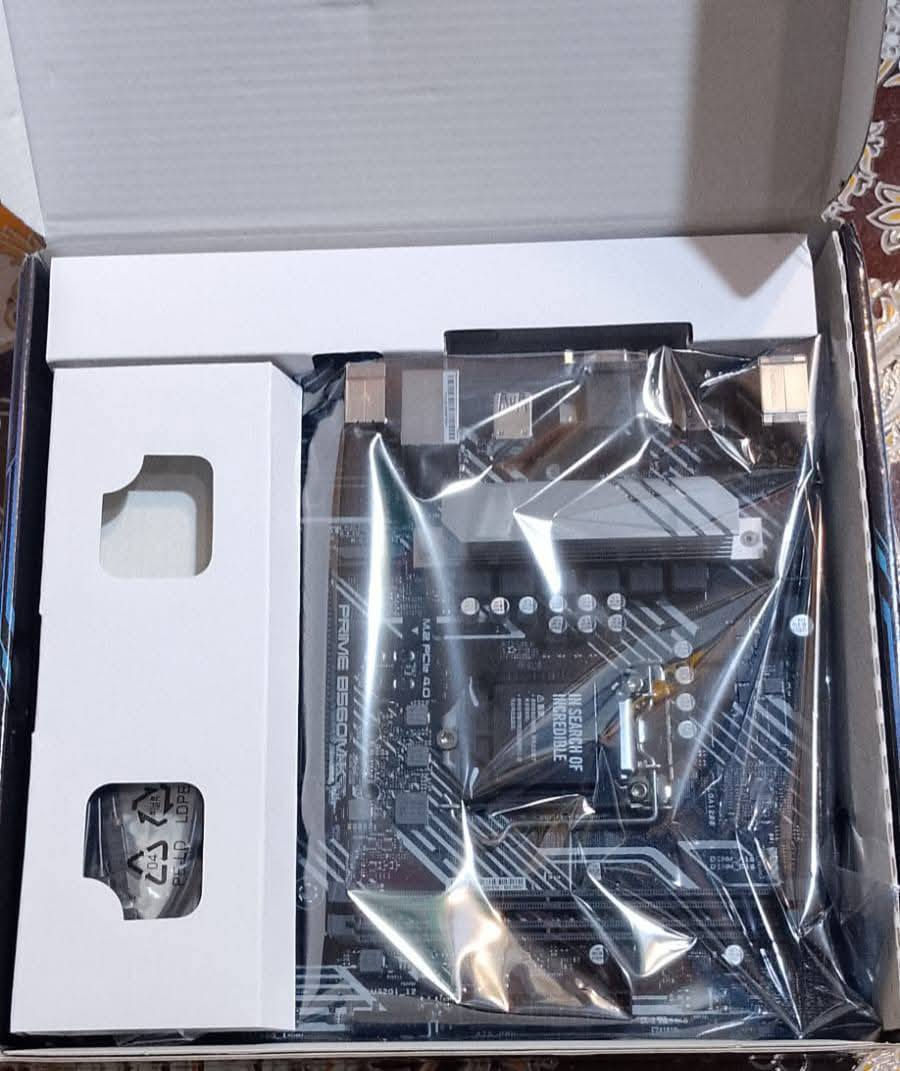 سلام عليكم عندي مذربورد للبيع
PRIME B560M-K 
فقط مفحوص لا تكثر عن 5 دقايق بحاله جديده اي خدش ما بي انطيك ع فحص تفحص وتشوف اي خلل بي يرجع 
1- يدعم معالجات انتل فقط من الجيل العاشر و الدعش 
2- يدعم رام DDR4 تصل الى 64 GB التردد يصل الى 5000 ميجاهرتز عبر كسر السرعه (oc)
3- الحجم يدعم الكيسات المتوسطه و الصغيره 
وبعد بي مواصفات ابحث عنه وشوف سعرك واتس فقط ما متواجد فيس ***********
