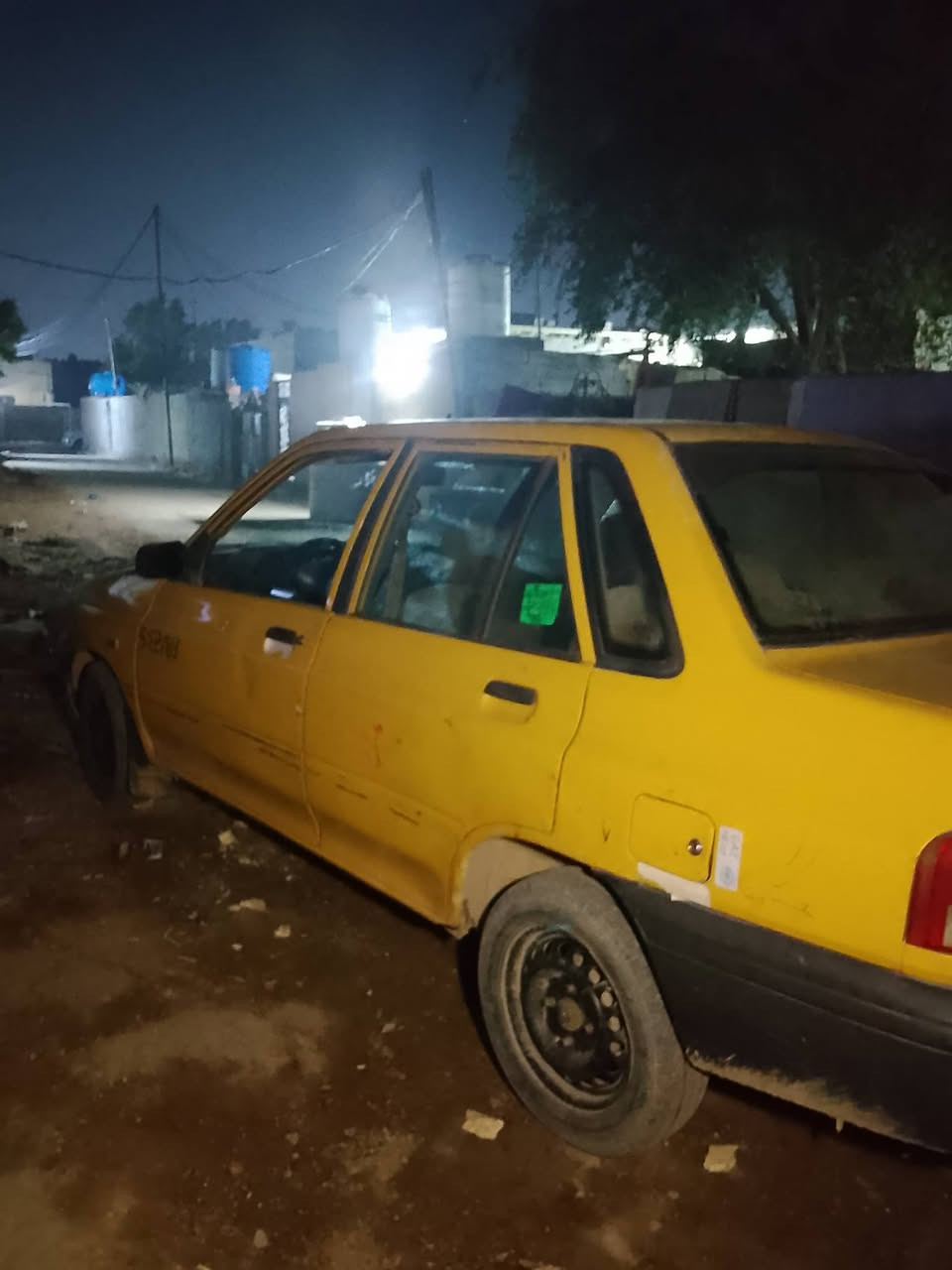 سلام عليكم سايبه البيع 13رقم بغداد الماني سنويه صاقطه راعيه موجو عليه هيه وغرامات 500سعر 15قفل***********
