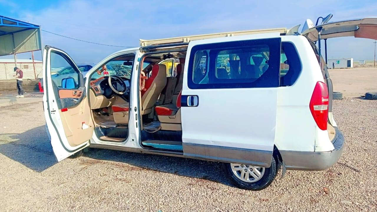 سلام عليكم سياره موديل 2008 مفتوح بيه قطعتين تبديل وبيه قطعه صبغ السعر 120 وبيه مجال  حك الجيه مكان سامراء تلفون ***********
