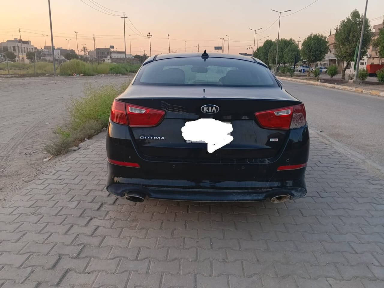 اوبتيما 2015 وارد امريكي بيها ثلاث قطع صبغ بدون دواخل مكينة 2400 مكينة وكير وحدادية مكفولاة السعر 73 رقم بغداد مشروع وطني مكان السيارة حلة رقم الهاتف ***********
