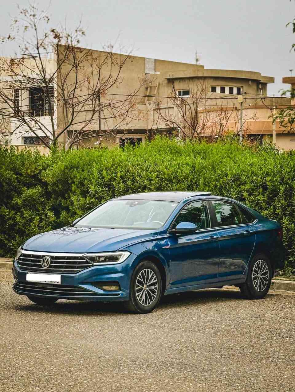 فولكس فاكن (جيتا / Jeeta )

موديل (2019) 🔥

مواصفات فول معروفة 🔥

ضرر ( باب سايق وخلف سائق صبغ + باب سكن صبغ + تعديلين بارد ) ❌

بدون دواخل بدون ايرباك شرط 🔥

مكينة  14 تيربو بدون عيب شرط 🔥
كير بدون عيب شرط 🔥

بطاقة بانزين موجود ☑️

سنوية جديد ❤️

للتواصل خاص او هـ*********** 

السعر ( 128 $ ) بي مجال 💵 كركوك, العراق
