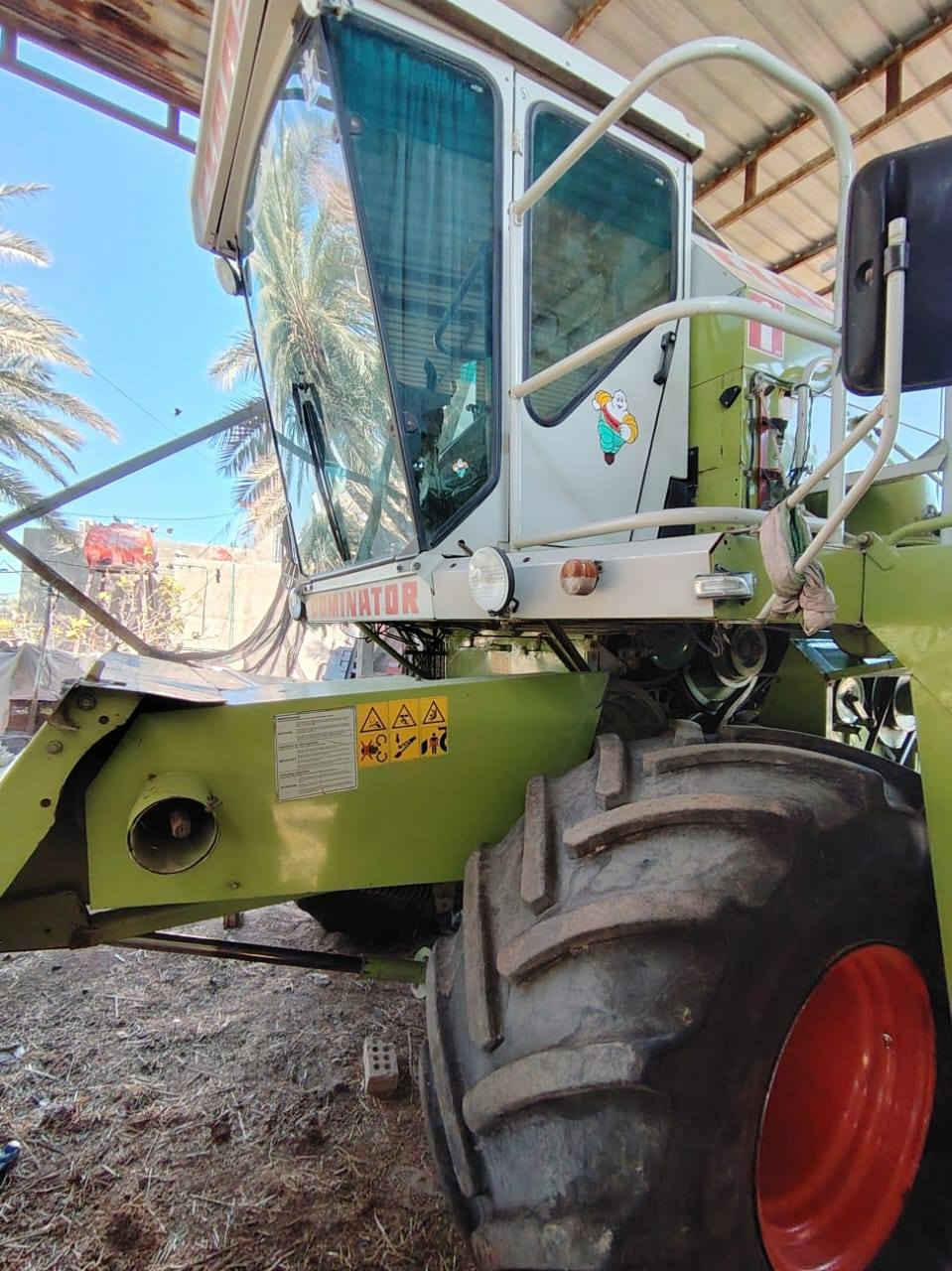 سلام عليكم البيع حاصده كلاص موديل 1997مكفوله كفاله عامه المكينه محرك شركه ما مفتوح بم شركه كله مكفول لا طك ولا فطر ولا الحيم مقدام سلايت تاير حجم 20 الكدام حرفش ركبه طويله مروح كهرباءي بريمه نفخ هوزن ما مفتوح كهرباءت شركه مكان نجف ***********
