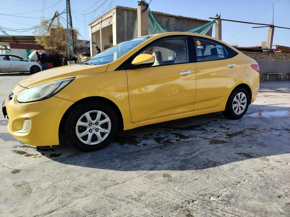 سلام عليكم  اكسنت خليجي  2014 مكفوله كفاله عامه من ضربه وتبديل محرك 1600 دوش كير مكينه كفاله حداديه جديده تخم تاير جديد تبريد ثلج رقم قادسيه 
مكاني ديوانيه مركز  لشراي يتصل وبي خير ويدلل 
***********
