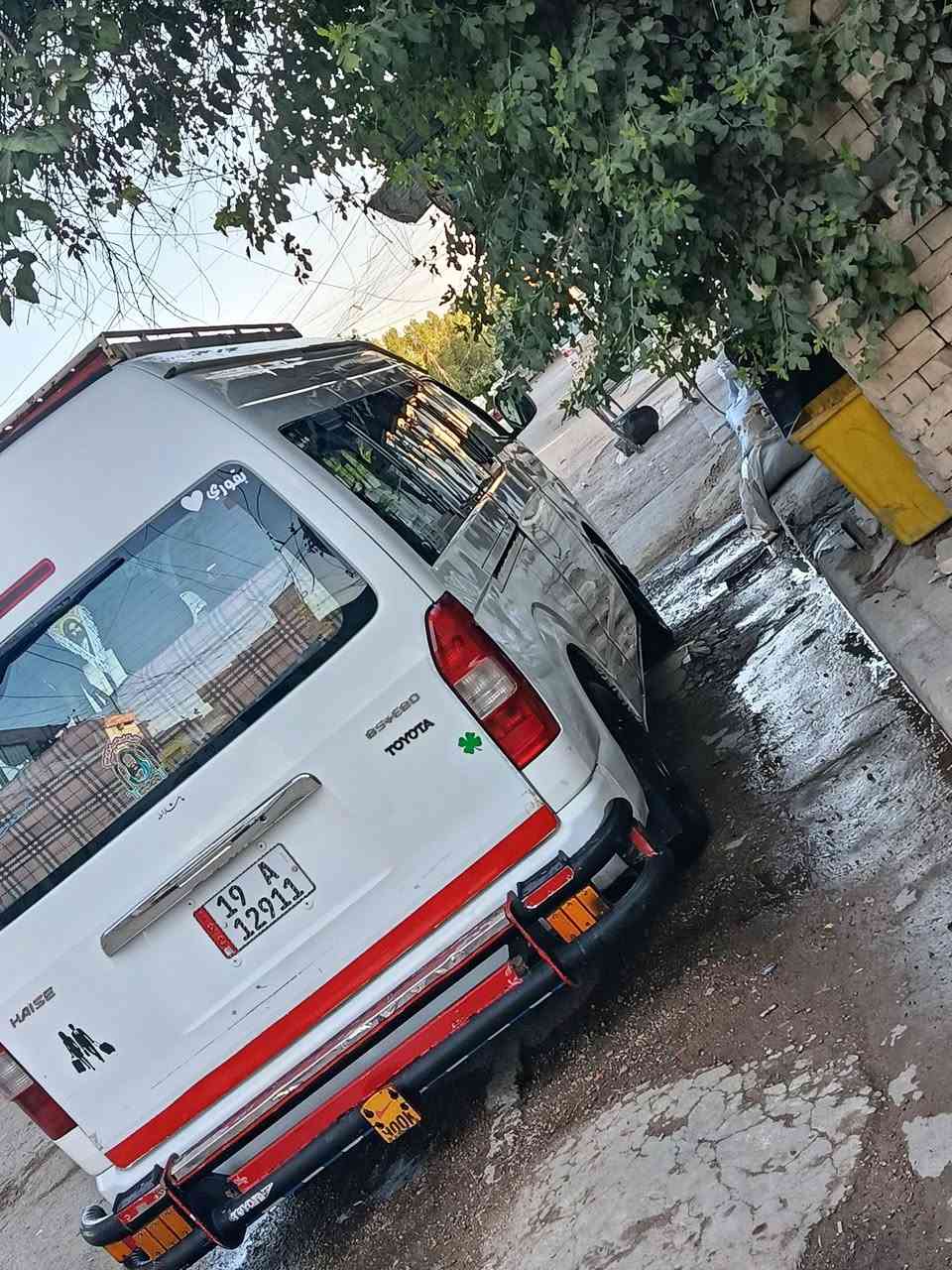 سلام عليكم
كيه جنبي H2 لبيع 
سياره جاهزه من كلشي 
بيه باب لصدر مبدل 
بيه ربع بل طويله مرجع بارد 
تبريد كله جديد او خير من الله 
سياره عوزه بس كاعيه داخل حلو او نضيف 
سياره بيعه هي او خطه 
لسعر 125 
رقم تلفون 📞 
***********
مكان بغداد
