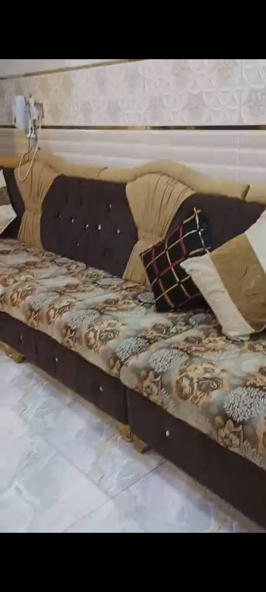 ديوان للبيع عشره متار الرقم  ***********
