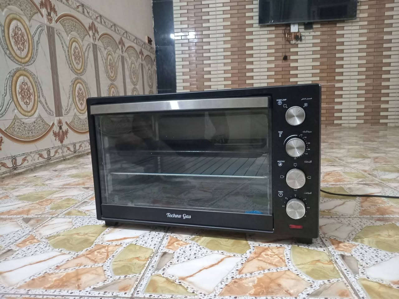 اوفن باب اول حجم كبير اخو الجديد
75 وبي مجال قليل
***********
