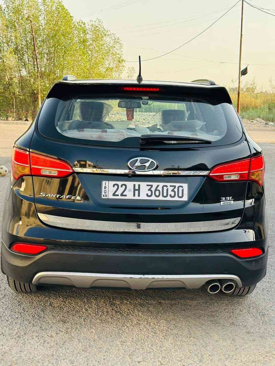 السلام عليكم هواندي سنتافي 2014 خليجي رقم اربيل الجديد مكفوله كفاله عامه فول مواصفات 6سلندر  
*مكفوله*
* حساسات خلفي
* انارة ترحيب مرايات و يدات  
* كاميرا
*ماشيه١٣٠الف حقيقي  
* مري جانبيه كهرباء
* كشنات كهرباء 
* 7 راكب 
* 5 ويل كب
* بلوتوث اوكس USB حاكيه
* تحكم ستيرن فووول 
* مثبت سرعه 
* مانع انزلاق
* فوور ويل 
* 3 قطع تبريد
* امكانية التحكم بالتبريد كل جه 
* التبريد الخلفي منفصل
* سايد بريك رجل  
وبعد بيها مواصفات
مكاني الديوانية   
الشراي يتصل وبيك خير وتدلل 
***********
