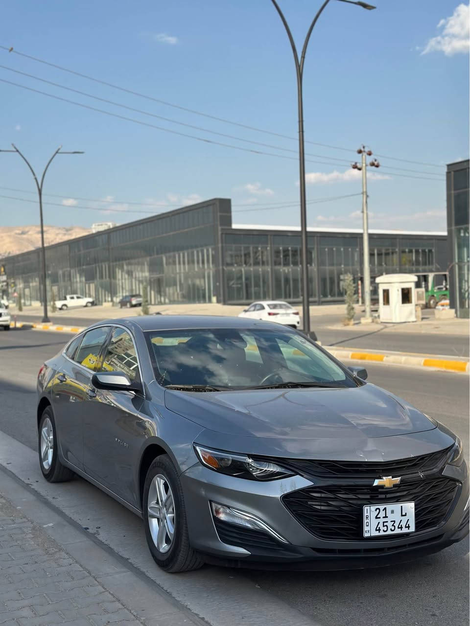 مالیبۆ ٢٠٢٤ 
بۆنیتی بۆیاخی دوبەیە 
دەرگای پشت سایەق و چەمەلەخی پشت سایەق و سنوق بۆیاخی ئەمەریکایە 
گێڕ و مەکینەو تەبریدی بە شەرت نمونەی جوانی
0771 157 1066 السليمانية, العراق
