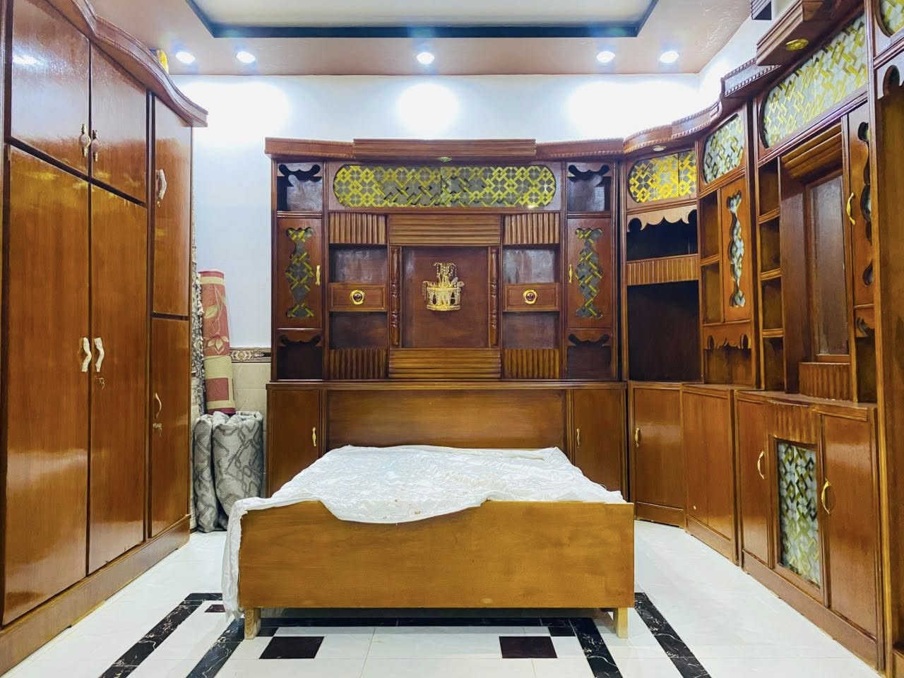 سلام عليكم اخوان غرف النوم عراقي شرط سعر 850وبيهاً مجال


**إذا كنت صاحب هذا الإعلان وتريد حذفه لأي سبب، رجاءا أرسل رسالة إلى الدعم الفني**