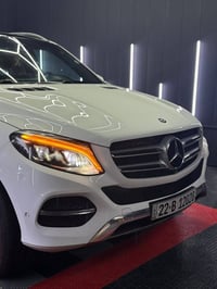 مارسدس خليجي مكفوله وكالة فول واحد على واحدعلى وضع الشركة برغي ممفتوح ...