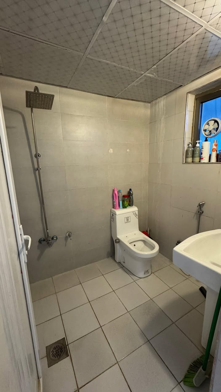 للايجار في السيدية شقة طابق اول   موثثه
تحتوي على غرفتين نوم 

وصاله 

مؤثث بلكامل

وخدمات صحيه

السعر : 750 الف 

موقع: السيديه - ع شارع المركز 

_______________________________________

للاستفسار

 ***********

***********

واتساب
