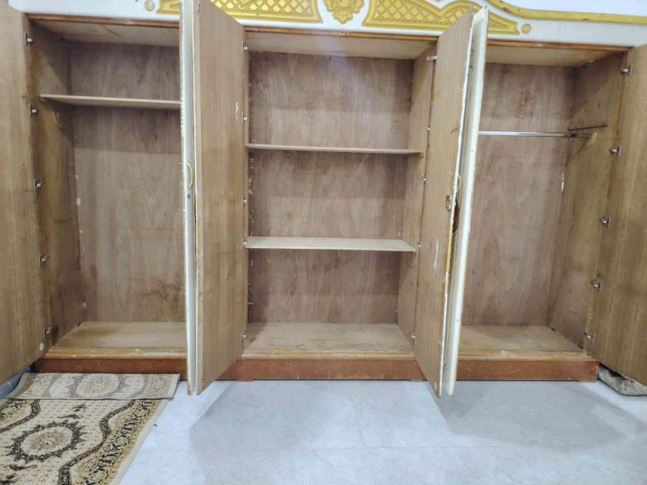 كنتور صاج قوي 6 خانات
السعر 175 بيه مجال قليل


**إذا كنت صاحب هذا الإعلان وتريد حذفه لأي سبب، رجاءا أرسل رسالة إلى الدعم الفني**