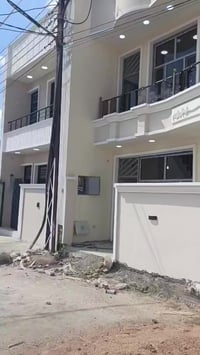 السلام وعليكم الدار للبيع مساحه 50 متر  طابقين غرفتين نوم طابو زراعي س...