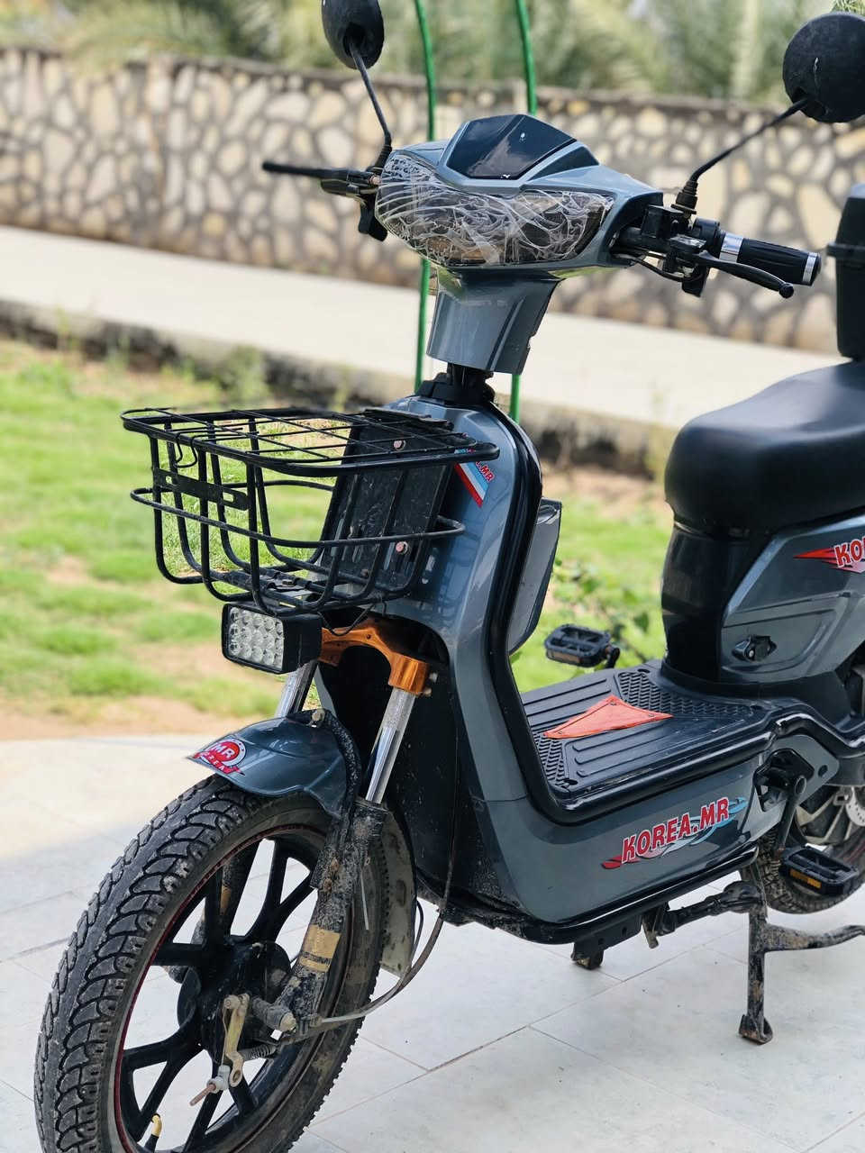 السلام عليكم
دراجة شحن للبيع نوع (KOREA_MR)

دراجة حلوة و جداً نضيفة ما مستخدمه عندي سيارة و الدراجة بقت مضموه ما طلع بيه نهائياً نضيفة حيل و سعره مناسب بسعر البايسكل الشحن الزغير ف اخذه افضل من البايسكل وياها سويج عدد ٢ و شاحنة و الدراجة نضافته كبالك السعر خاص تواصل خاص او على الرقم 

***********
