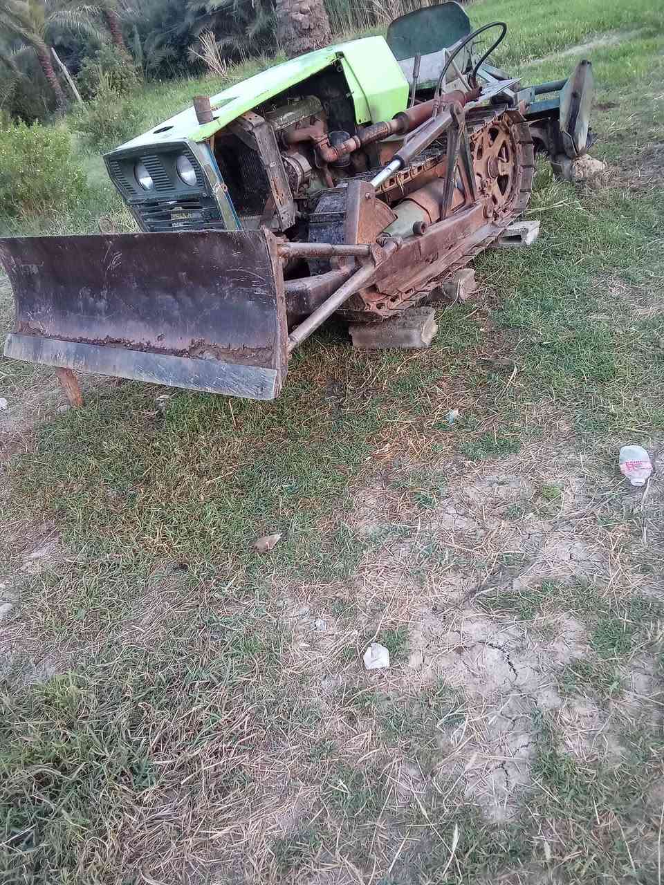 البيع مكينا اكرفول مع رفاس وسجين.  واسط عزيزيه ***********

